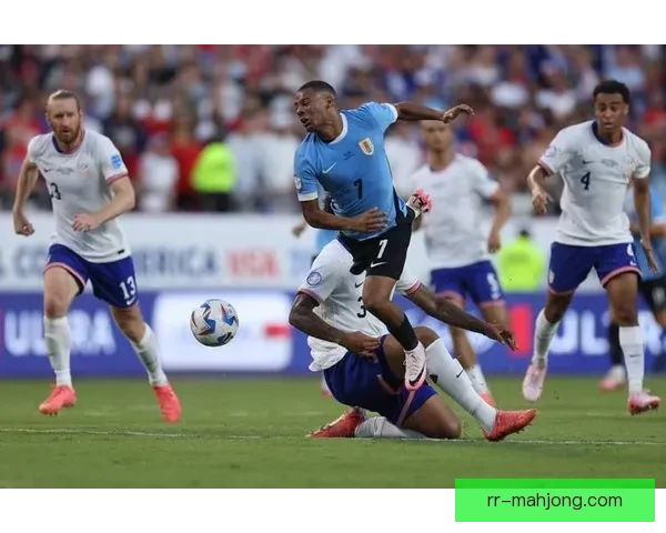 乌拉圭球员伊斯基耶多赛场突发猝死引发关注